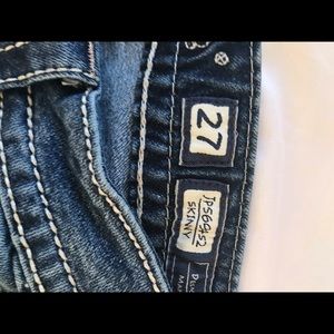 Miss Me Size 27 Skinny